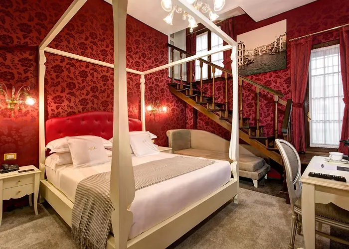 Gkk Exclusive Private Venice