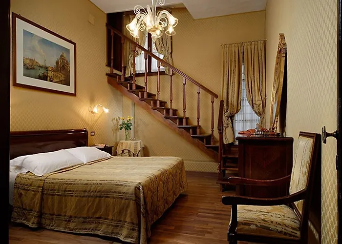 Gkk Exclusive Private Guest house